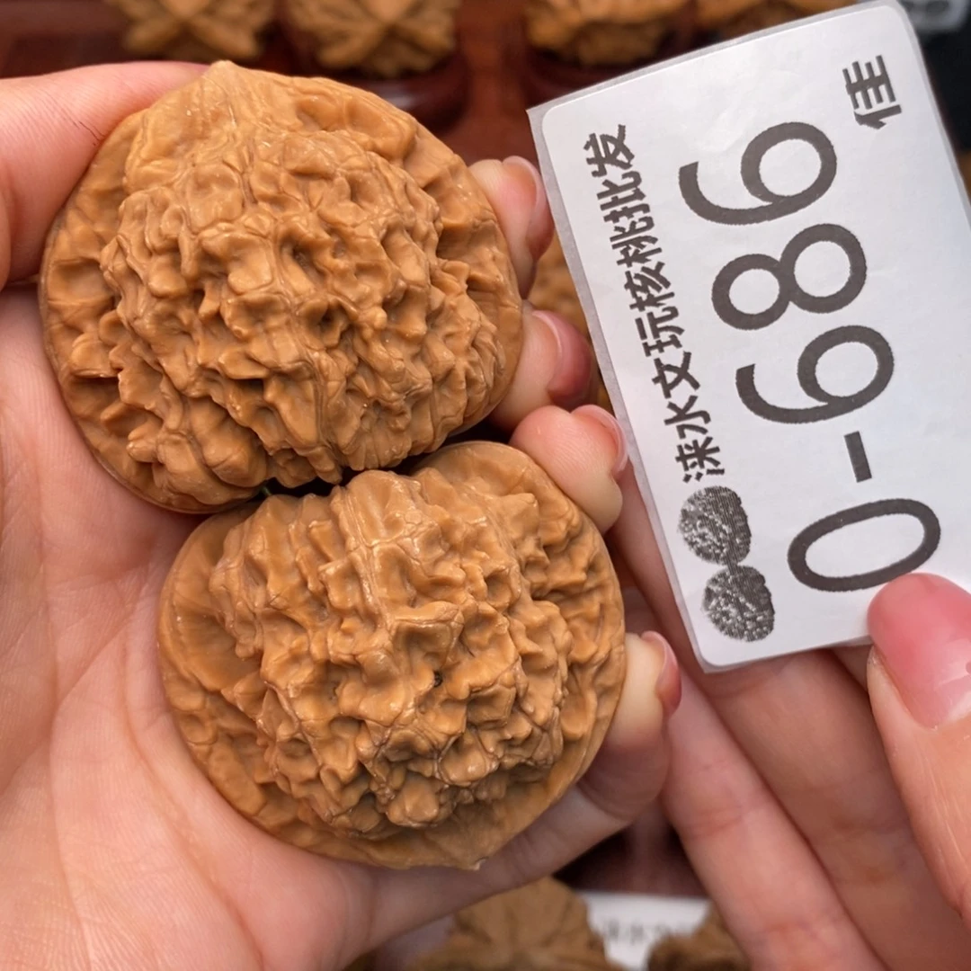 文玩核桃把件46官帽