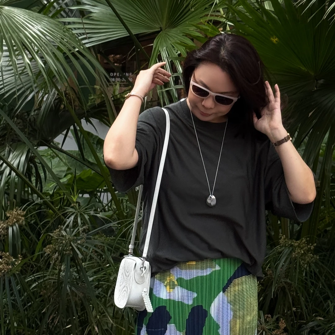 Ms.Qnn“舒适区”桑蚕混纺圆领宽松慵懒中长款针织上衣 39T1378 Q姐