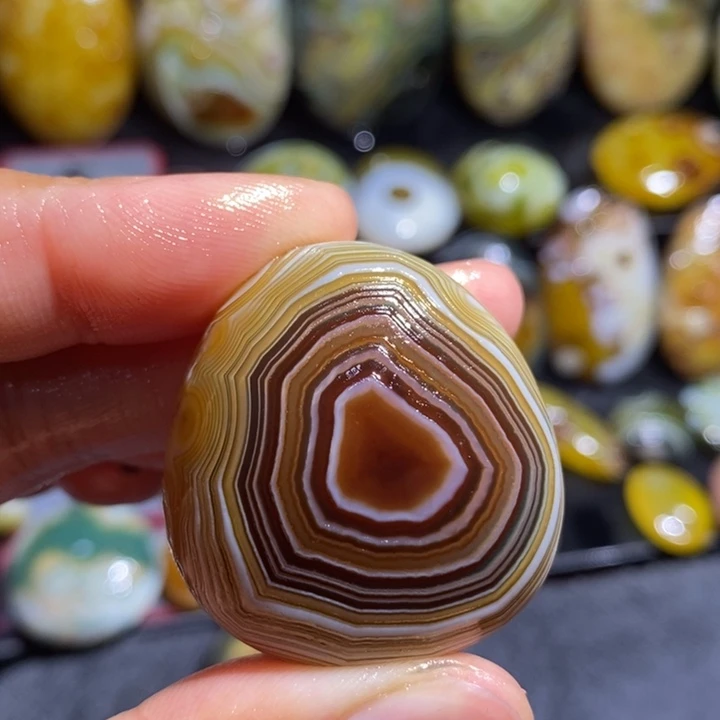 玛瑙/玉髓珠宝奇石未镶嵌