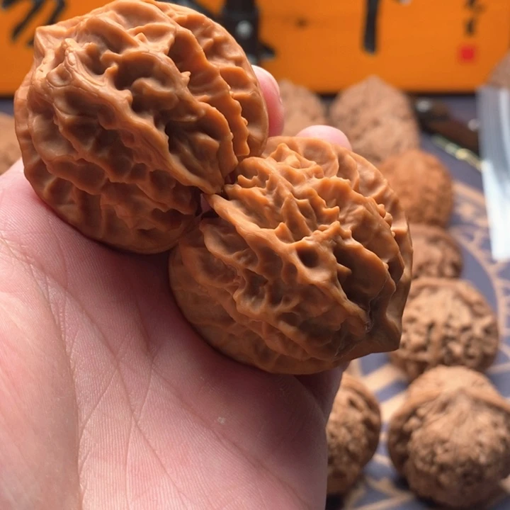 夜***央桃核把件文玩核桃曹大龙43