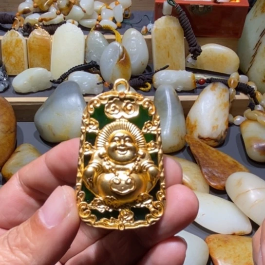 未镶嵌和田玉把件