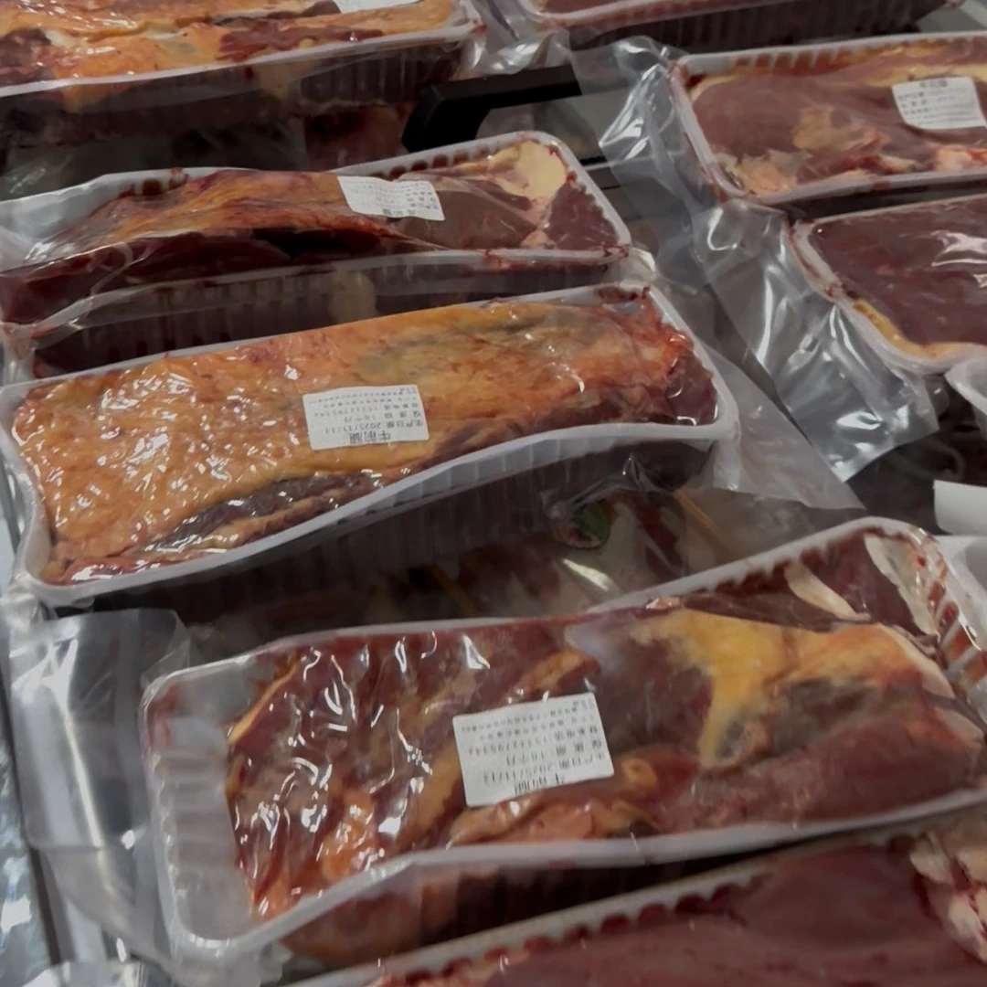 内蒙黄膘牛肉大草原散养上脑肉前后腿后座肉随机发