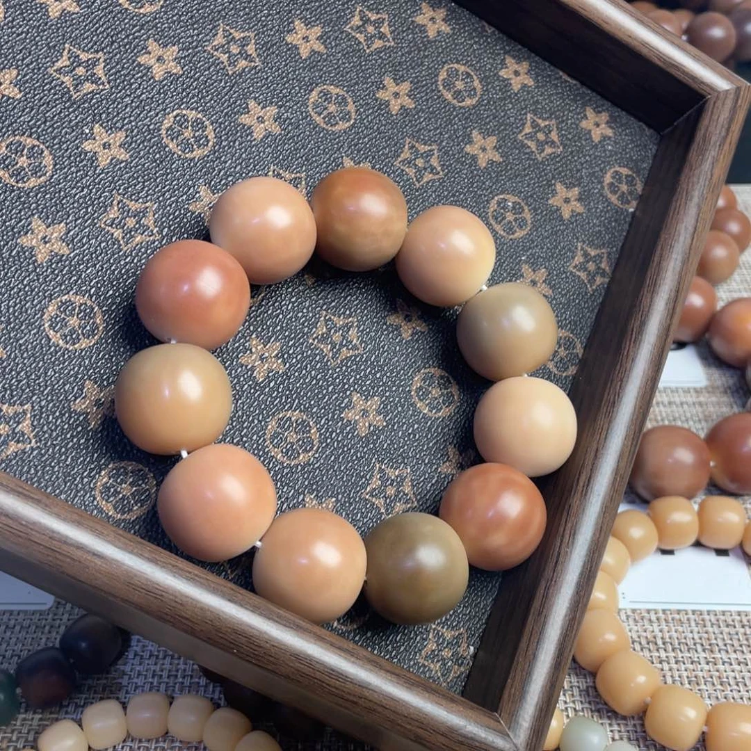 菩提根/象牙果吊坠2.4