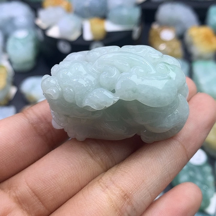 颈饰未镶嵌翡翠天然缅甸翡翠