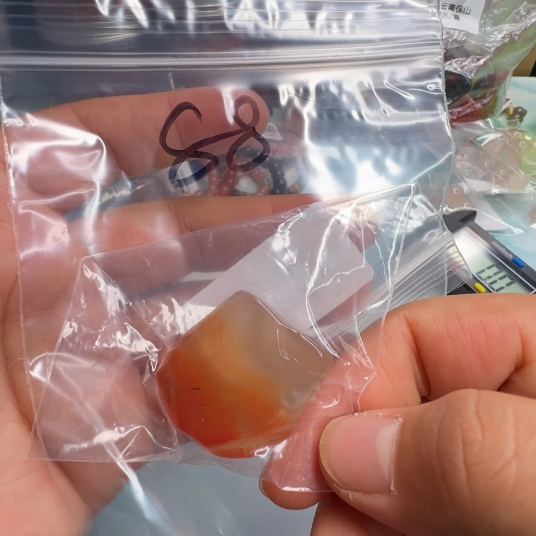 南红玛瑙配饰未镶嵌88