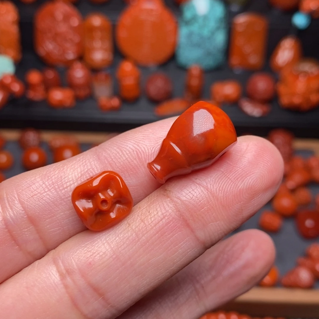 南红玛瑙配饰未镶嵌皇****灶