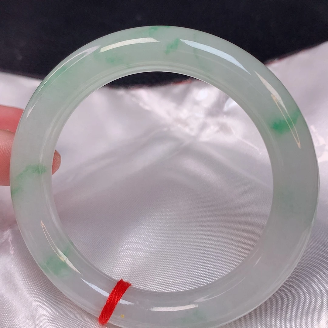 翡翠手镯未镶嵌56 翡翠手镯