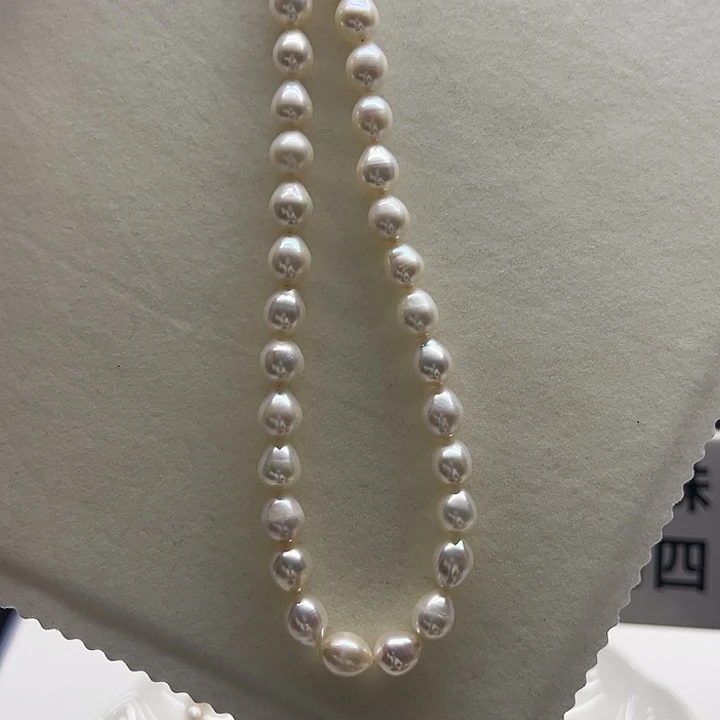 钛钢淡水珍珠颈饰