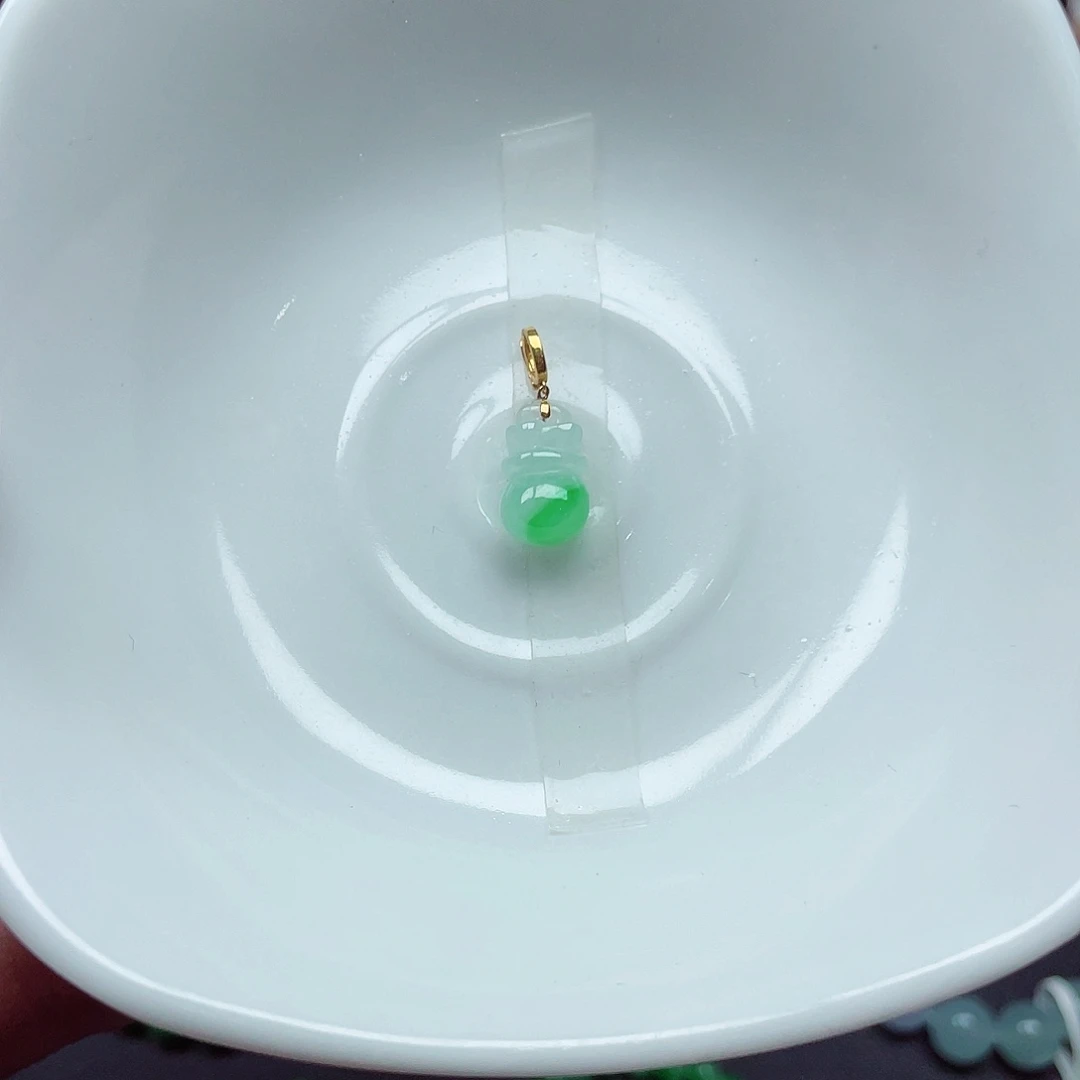 翡翠18K金镶嵌手链天然缅甸翡翠A货卡