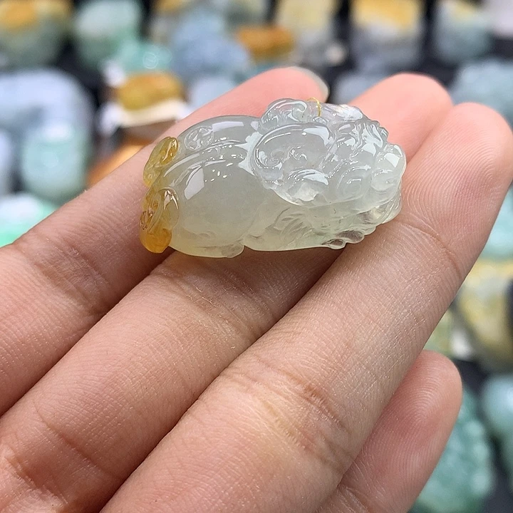 颈饰未镶嵌翡翠天然缅甸翡翠