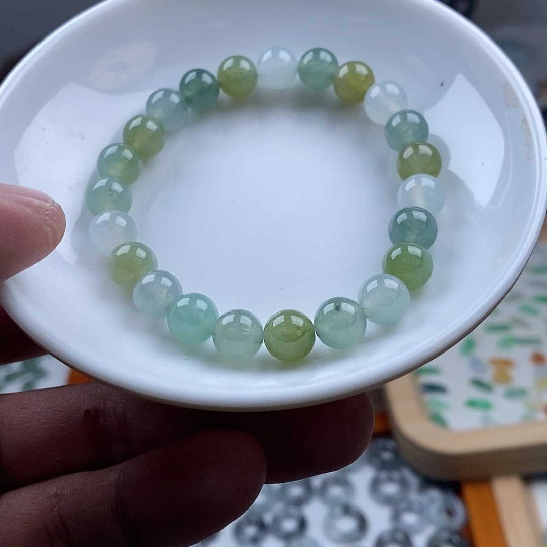 翡翠颈饰未镶嵌多宝手串