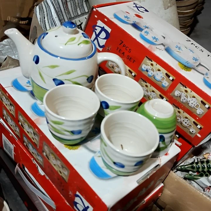 摆件陶瓷盘子碗啥都有