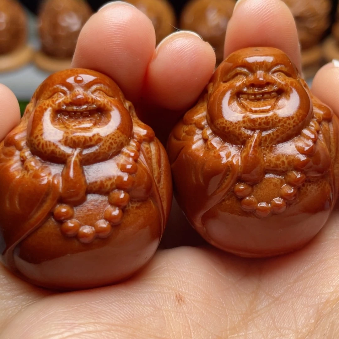 吊坠橄榄核弥勒手球3.3