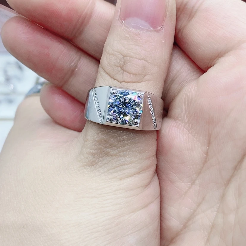 【闪购商品】合成碳硅石戒指/指环18K金镶嵌
