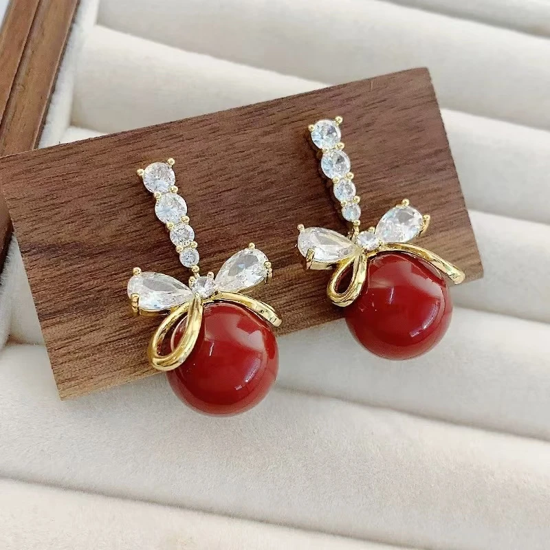 铜合金合成锆石耳饰 【DDC64】时尚百搭气质蝴蝶结女士耳钉轻奢复古