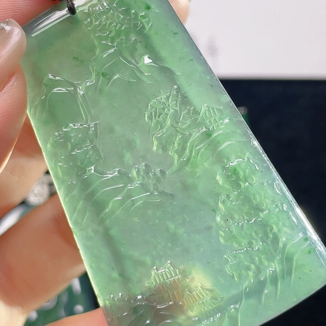 翡翠未镶嵌颈饰8，