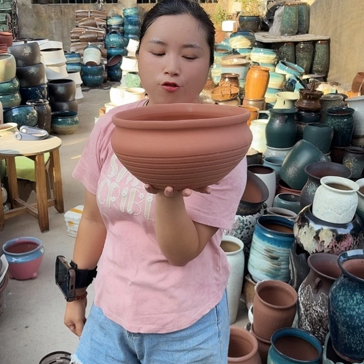 口24高13瑕疵一个盆子。