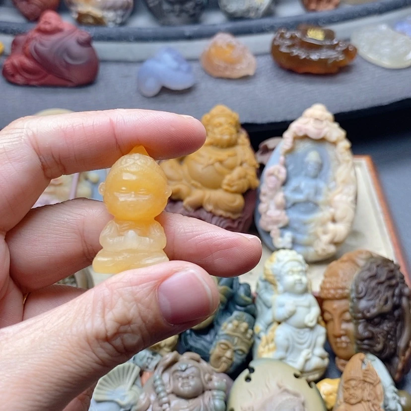 【闪购商品】石英质玉吊坠未镶嵌做****?