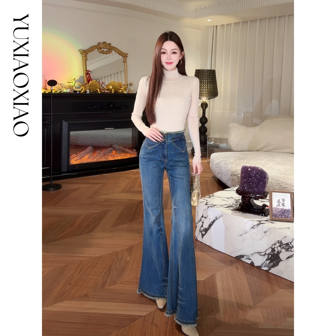 余潇潇【复古誓言】棉感复古爱心口袋玫瑰扣高腰喇叭牛仔裤