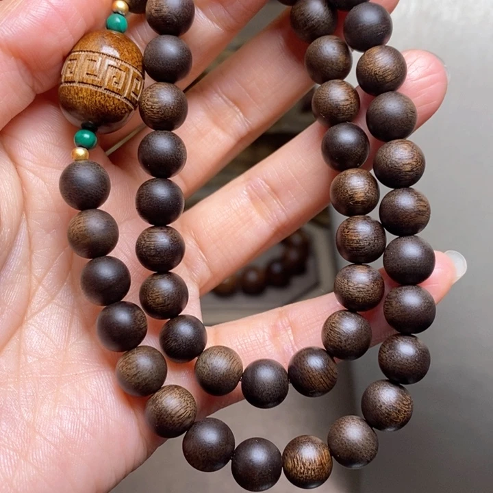 沉香手串越南芽庄紫棋楠0.8➕红土沉香木雕设计