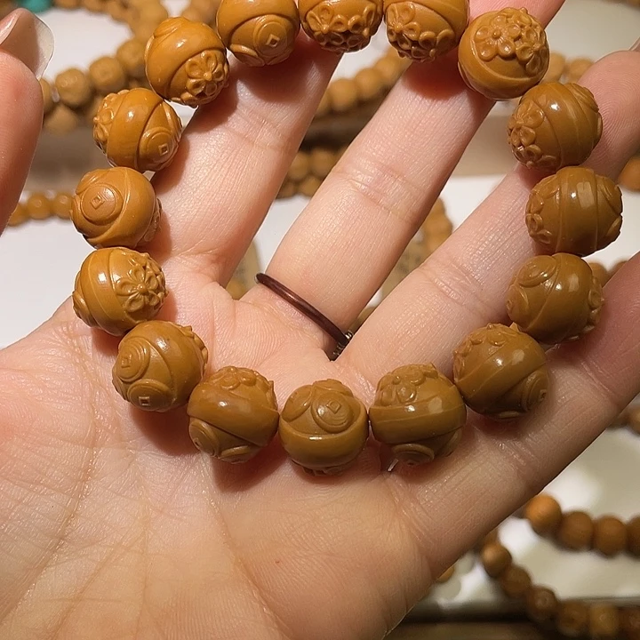 吊坠猴头核桃猴头