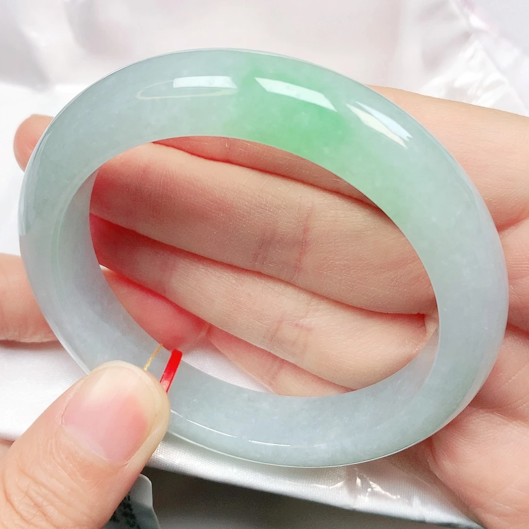 翡翠手镯未镶嵌抖音503