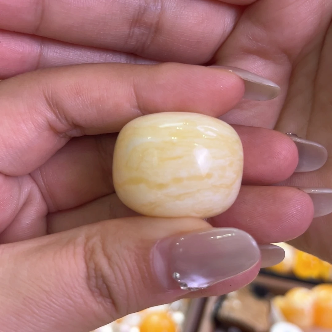 蜜蜡未镶嵌吊坠(不含链)满瓷白虎皮纹千层雪蜜蜡胖墩扣
