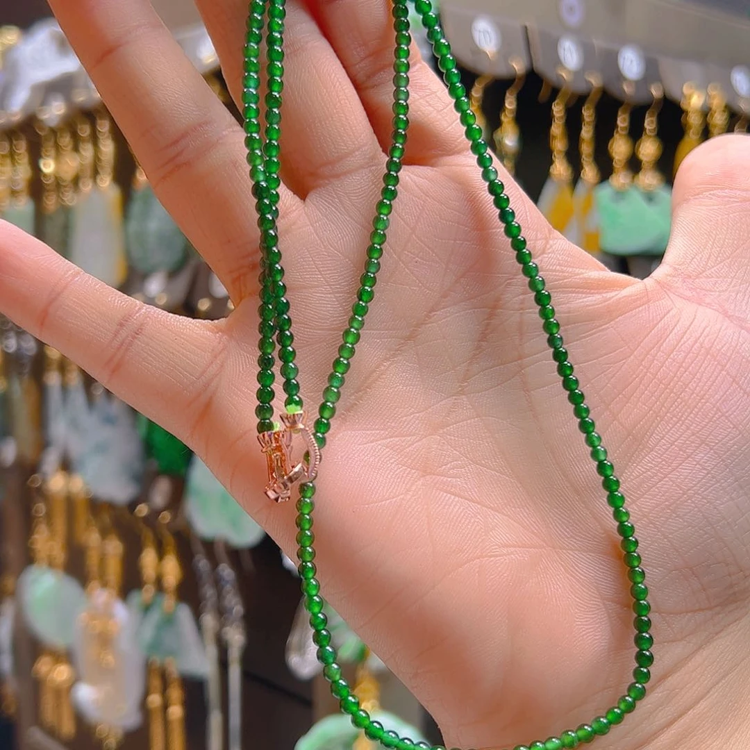 未镶嵌翡翠耳饰翡翠