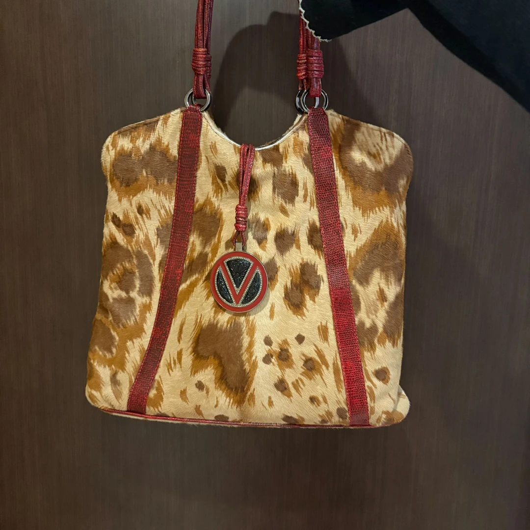 95新 Valentino/华伦天奴 辣辣/超美辣妹小马豹纹蜥蜥托特包