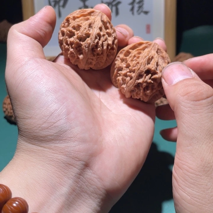 吊坠文玩核桃44全品苹果园