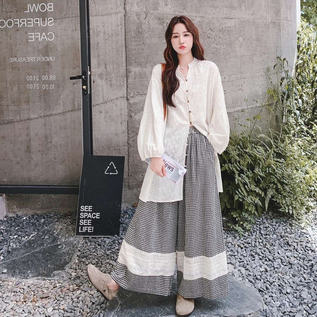 新中式国风套装2025早秋新款刺绣衬衫叠穿复古格纹阔腿裤两件套