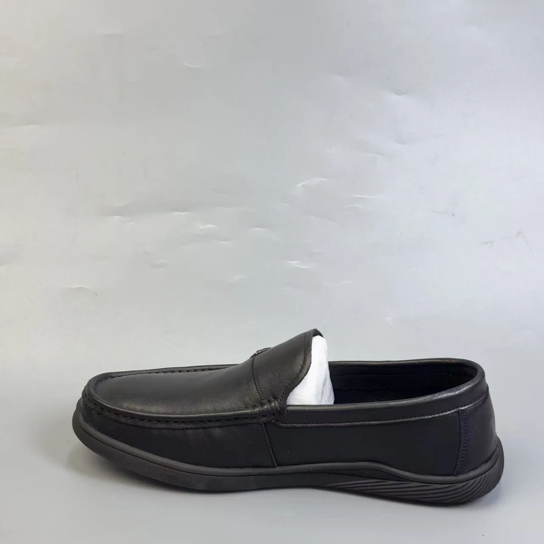 2145时尚百搭休闲透气男鞋