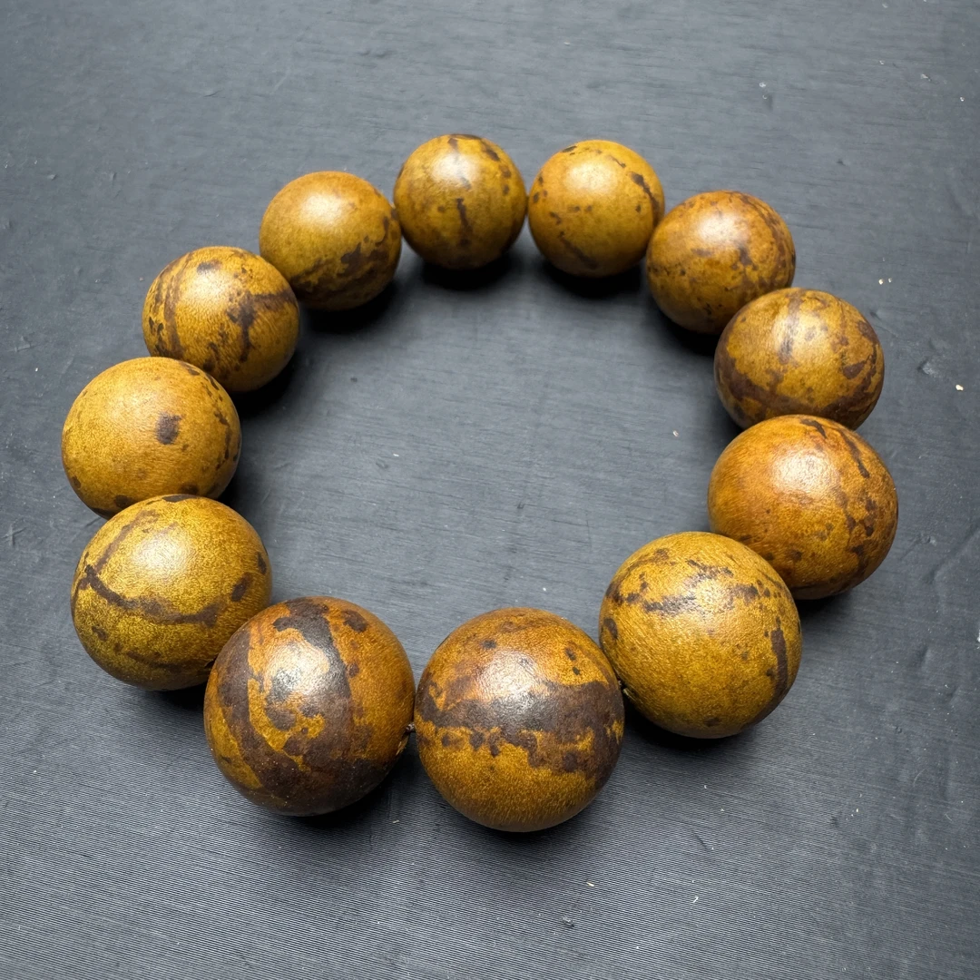 越南沉香木串G23原创木作-《娇艺特》