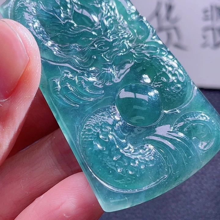 翡翠颈饰未镶嵌08888888888