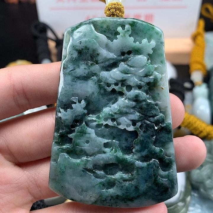翡翠未镶嵌颈饰天然保真a货