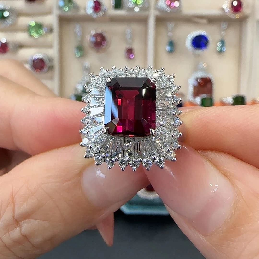 碧玺戒指18K金镶嵌3.88ct
