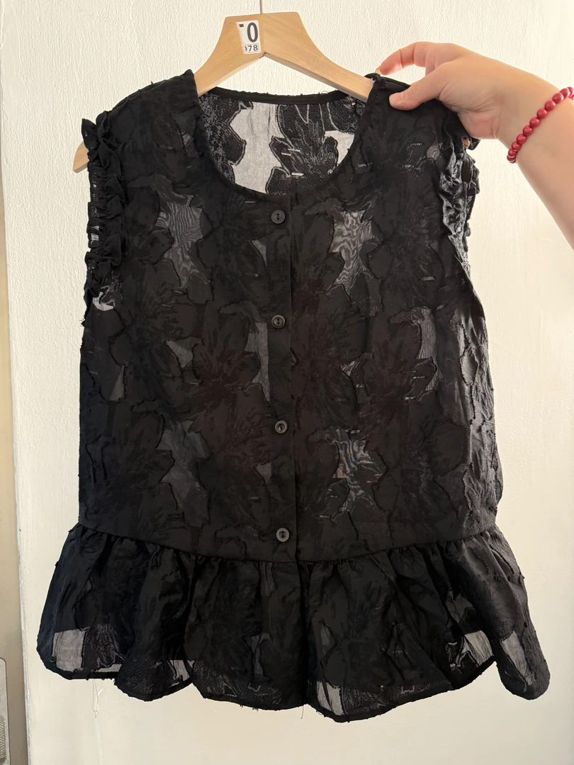 「KEKE」法式无袖#25252蕾丝背心温柔风荷叶边上衣