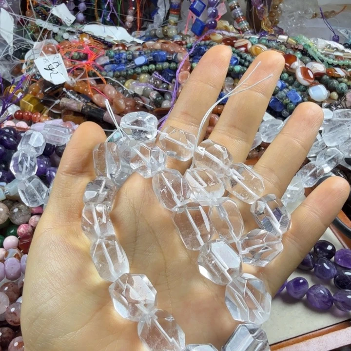 查罗石合金散珠?*卡15左右白水随行一条