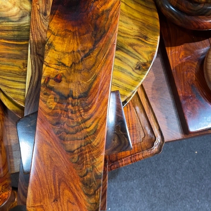 青****木头一个特价包邮