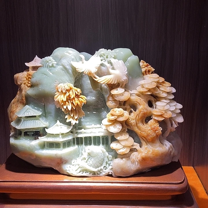 蛇纹石玉（覆膜）合金珠宝奇石