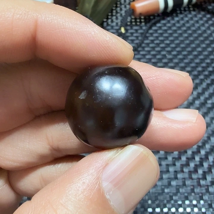 玛瑙/玉髓合金中1827