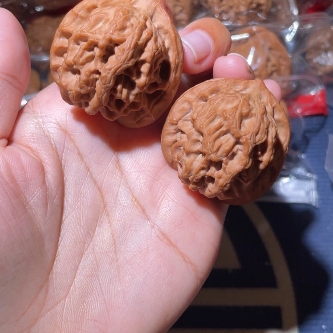 吊坠文玩核桃全品梨木台40