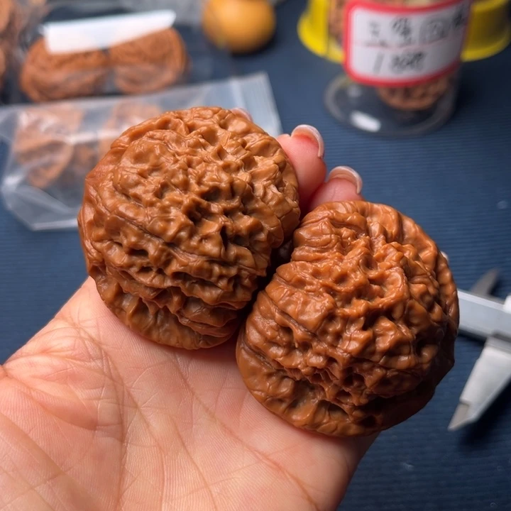 吊坠文玩核桃52龙鼎全品