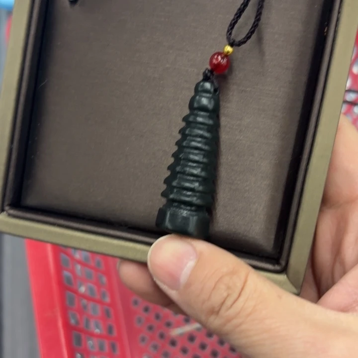 和田玉（青玉）颈饰未镶嵌