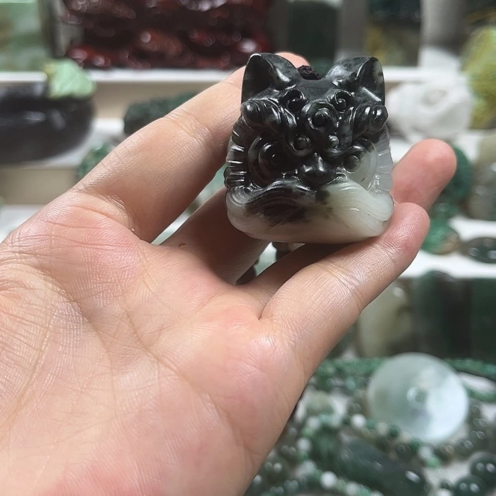 未镶嵌独山玉吊坠