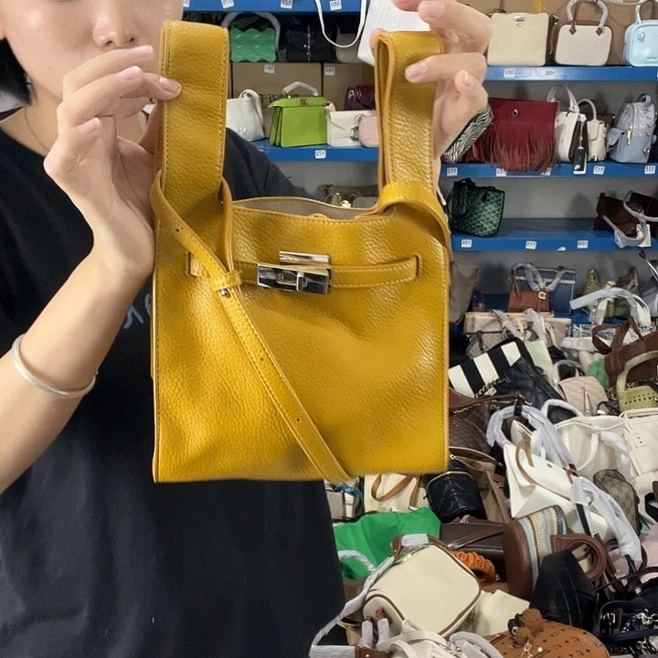 塑料209健健康康平平安安