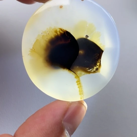 玛瑙/玉髓颈饰未镶嵌海**彩