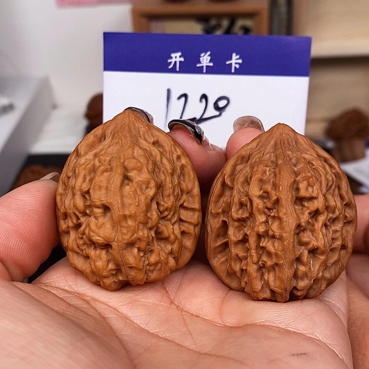 桃核吊坠老树鸡心38无刀痕s