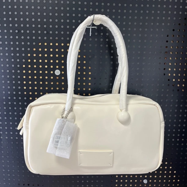 玛莎爱贝儿腋下包大容量真皮波士顿女包单肩包保龄球包