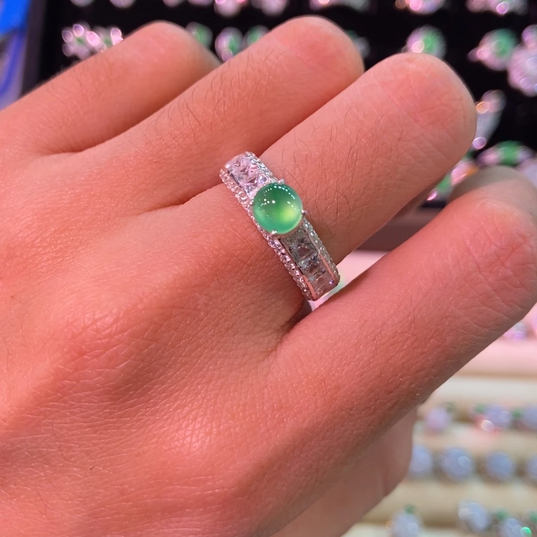 翡翠裸石天然缅甸